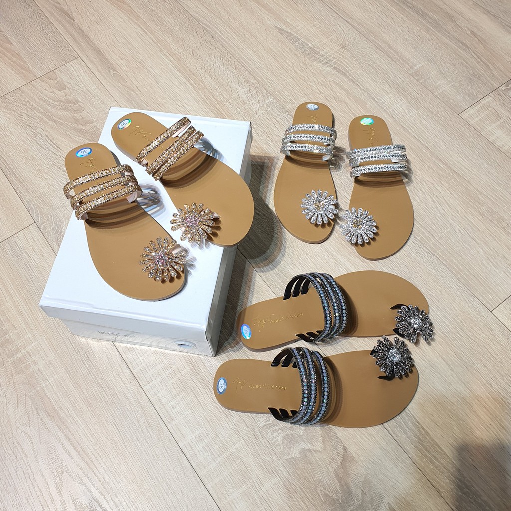 Dép Kẹp Xỏ ngón Hoa Cúc B030