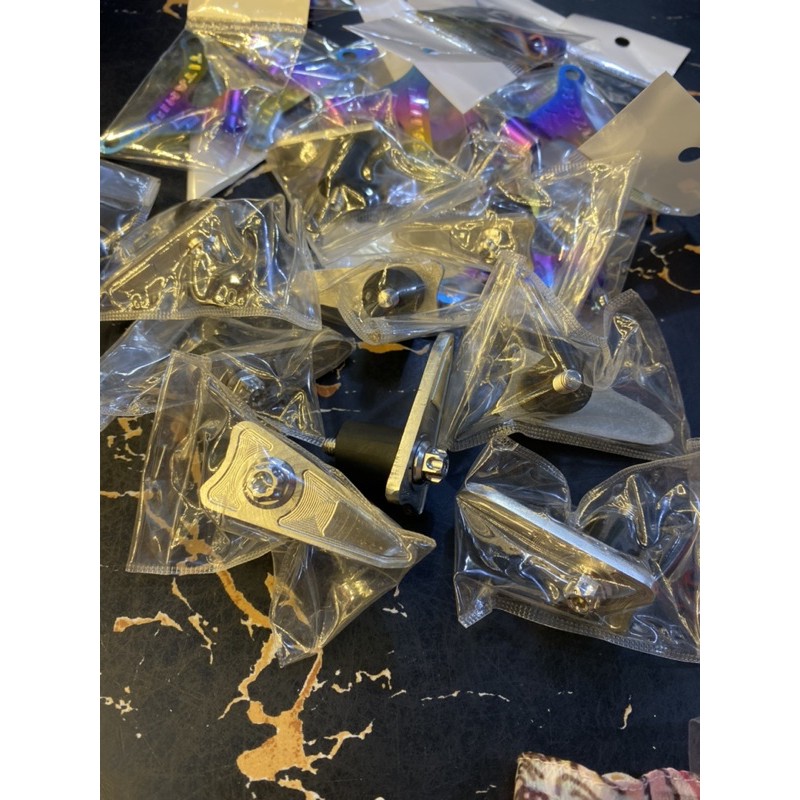 Móc treo đồ inox