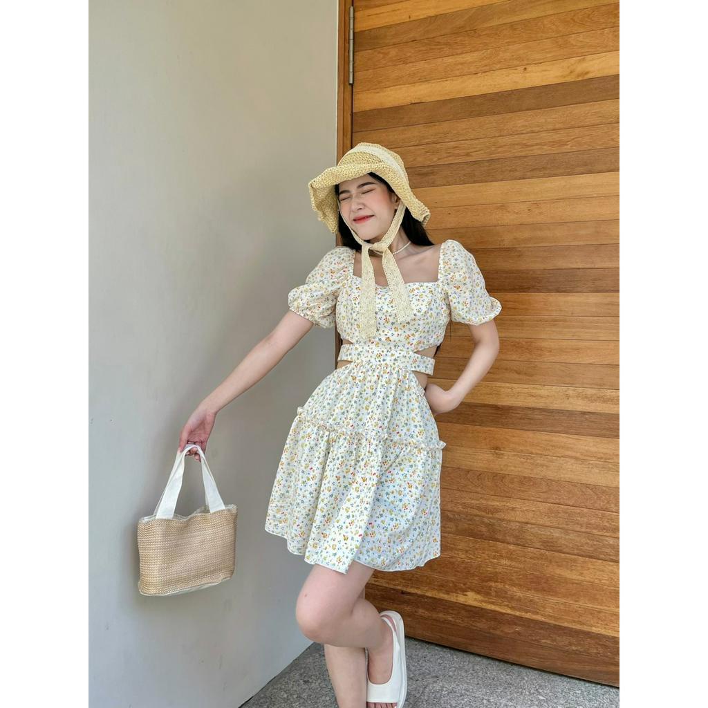 Đầm hoa nhí H43 cutout eo cách điệu thắt nơ lưng có sẵn mút ngực