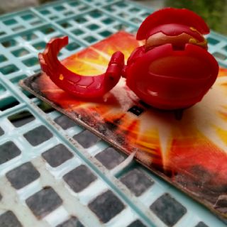 Đồ chơi Bakugan Pyrus Sirenoid