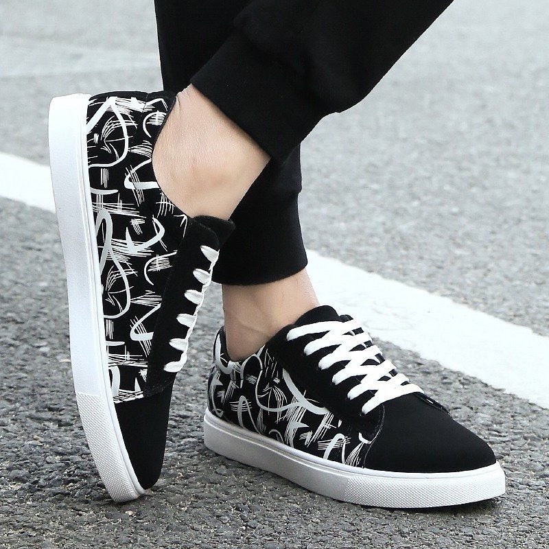 Giày thể thao Sneakers nam họa tiết hoa văn màu đen trắng đơn giản cục chất