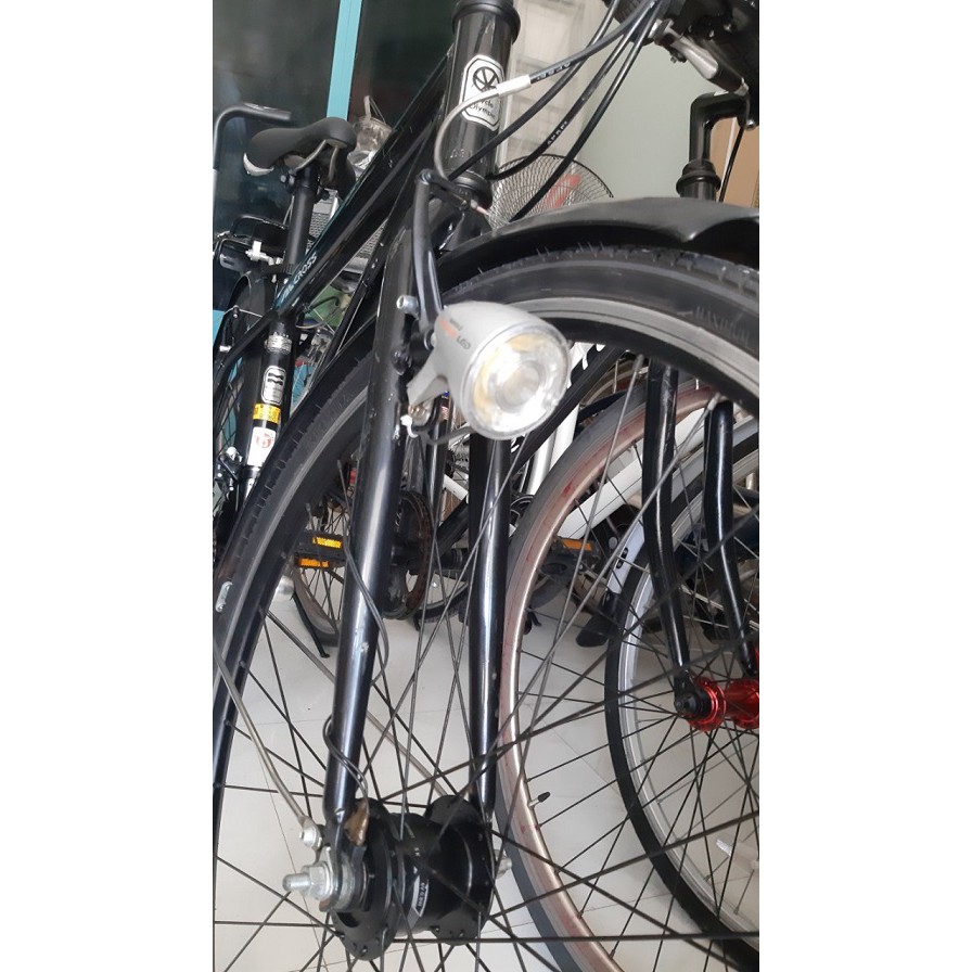 Nội địa Nhật Xe đạp Touring Alcross 700C 3 dĩa 7 líp có đèn tự động khung sườn nhôm baga chắn bùn