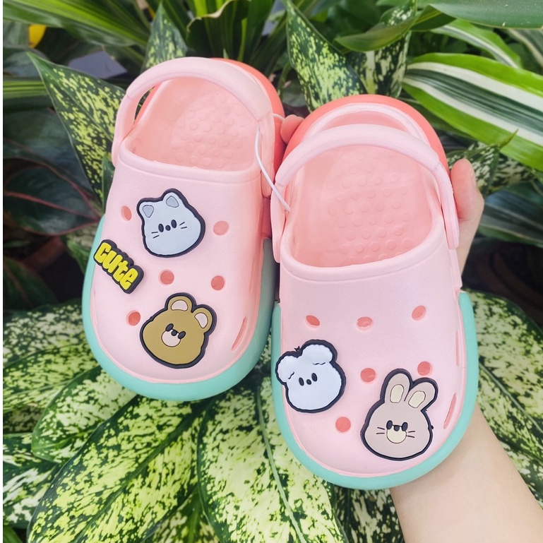 Dép sục cho bé từ 2 đến 10 tuổi mario cao cấp siêu nhẹ thoáng khí chống trượt phong cách thời trang (BF-7702)