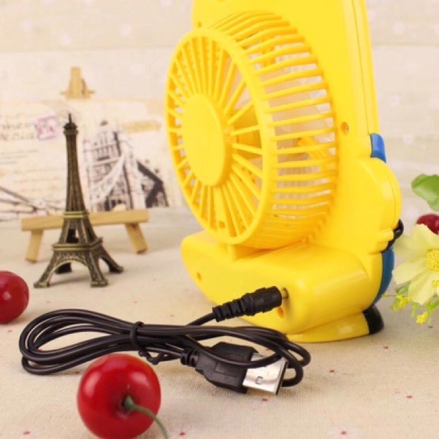 Hàng Chuẩn Quạt Điện Mini 3 Cánh Để Bàn Hình Minion Và Các Con Thú Ngộ Nghĩnh, Độ Hoàn Thiện Cao Gió Mát (Loại Tốt)