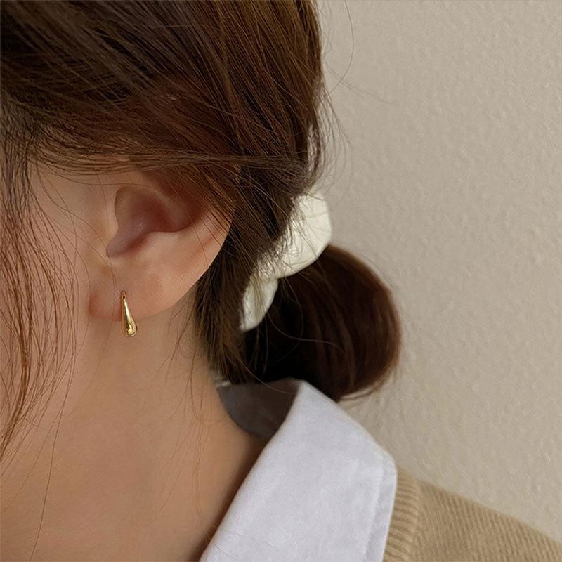 Bông tai trù tượng hiện đại chuôi bạc 925 cao cấp - Mely D133