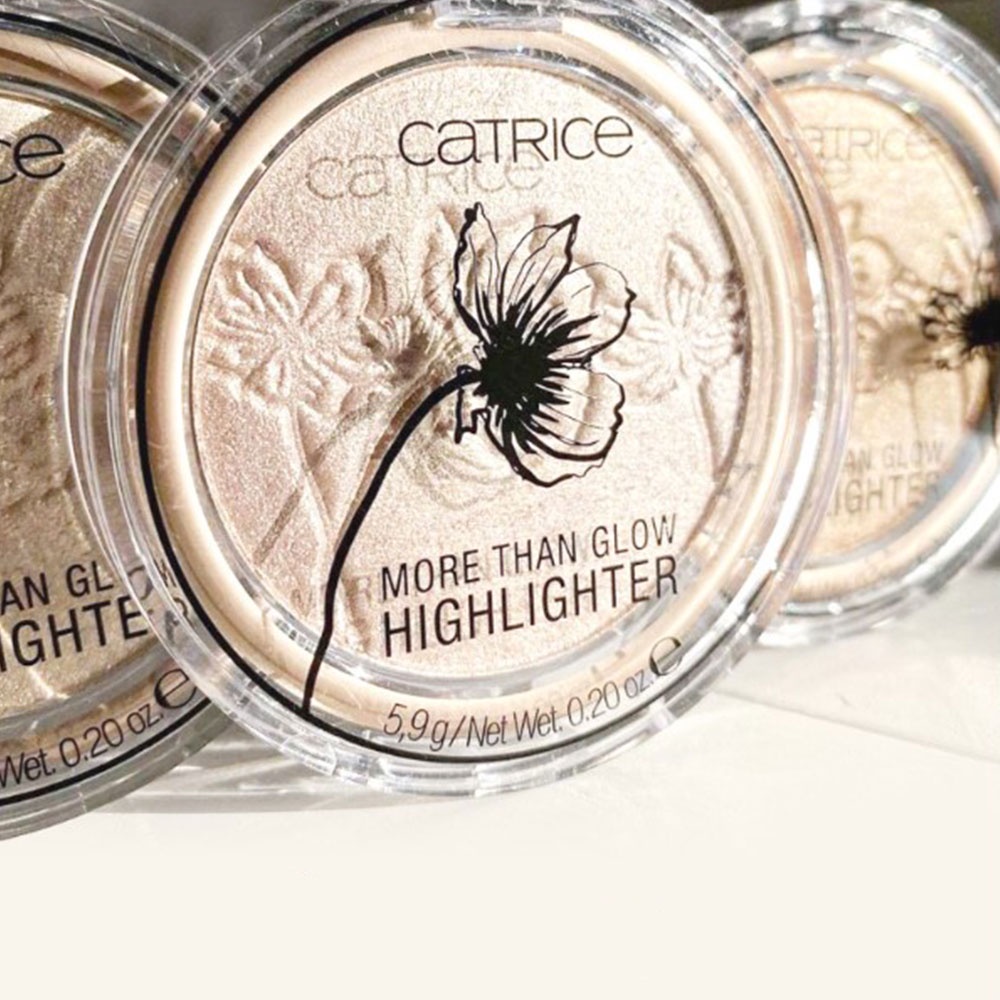 CATRICE Phấn Bắt Sáng 5.9g Với Tông Màu Trẻ Trung Xinh Xắn Mềm Mại