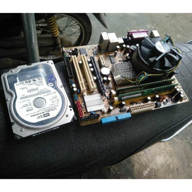 Combo 945 giga asus ram 2g ổ 80g cpu cho việc học tập đọc báo office