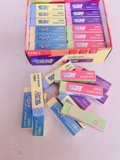 Tẩy Bút Chì Deli Hộp 36 chiếc