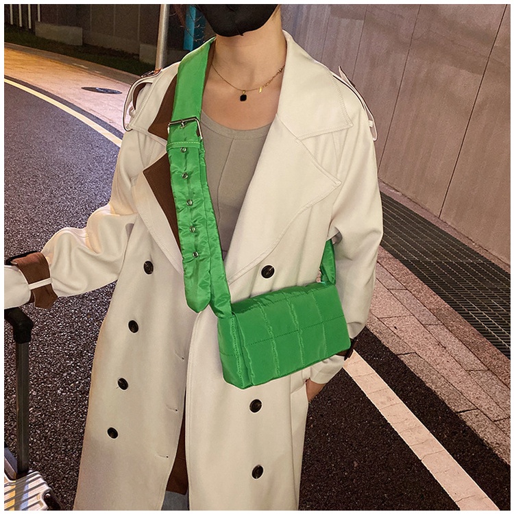 Túi đeo chéo thiết kế độc đáo thời trang 2021 cho nữ