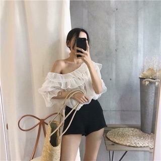 Áo trễ vai bèo 