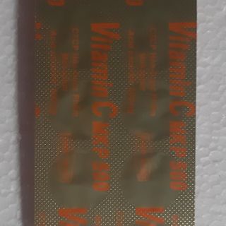 1 vỉ vitamin C cho cá
