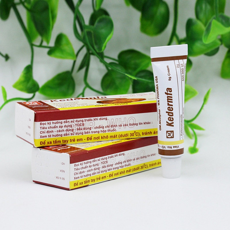 （In stock） Burn Scald Ointment Remove Rot Muscle Anti-infection Promotes Skin Healing Snake Oil Burn Ointment Skin Care5g Vietnam Kedermfa Pure Snake Ointment For Burn Scald Skin Cracking Eczema uniq