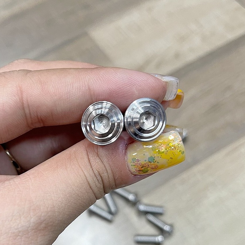 Ốc Inox Tiện 5li Gắn các vị trí trên xe