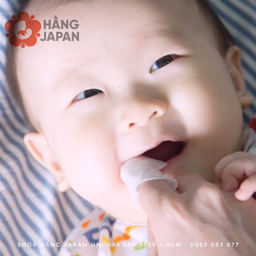 Khăn rơ miệng triệt trùng cho bé Suzuran Japan chính hãng