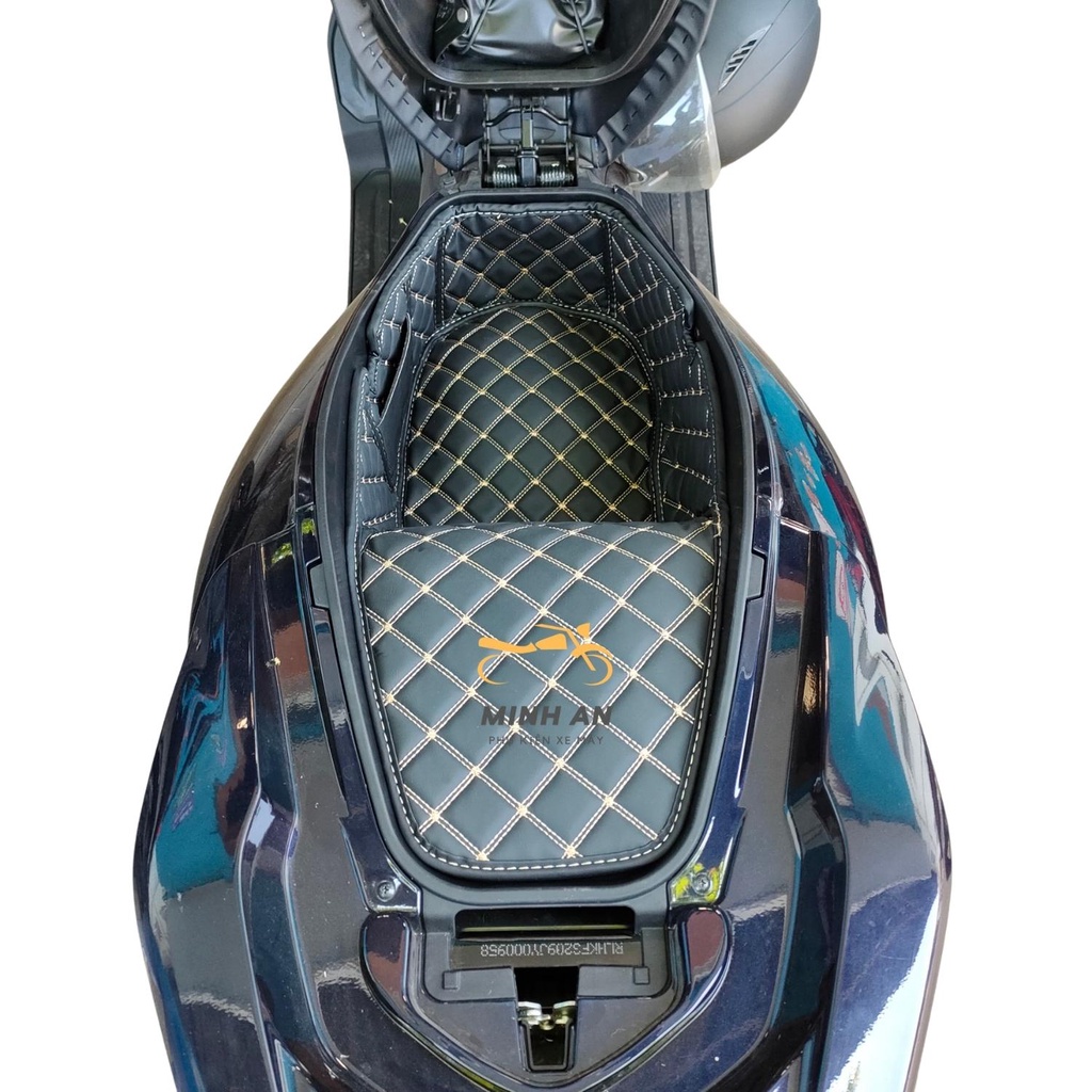 Lót Cốp Da Cách Nhiệt Chống Sốc Lót Cốp Xe Máy Honda PCX HYBRID 2019 Có Túi Đựng Giấy Tờ Minh An