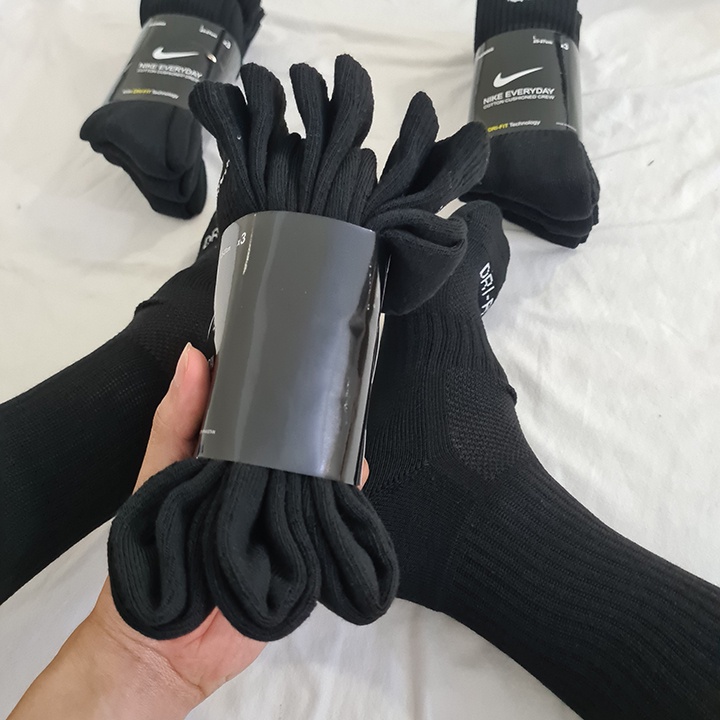 Pack 3 đôi tất thể thao Nike cổ cao DRIFIT màu  đen - Free ship + Quà tặng Loved socks by TatsTats.vn
