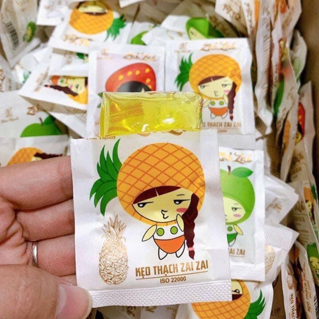 1 CHIẾC THẠCH ZAI ZAI KHÁCH ĂN THỬ