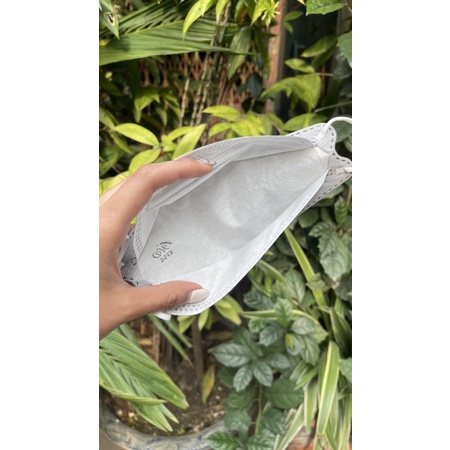 300 chiếc khẩu trang KF94 Hoàng Dũng , 4 lớp vải cao cấp chống giọt bắn và bụi mịn