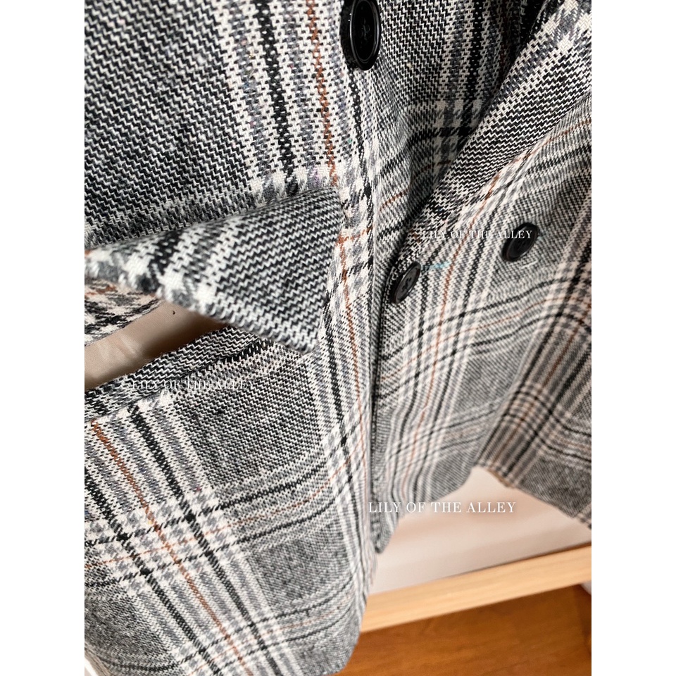 Blazer kẻ túi nắp