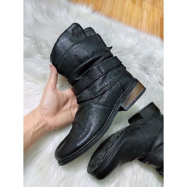 Bốt lửng da thật size 34-35