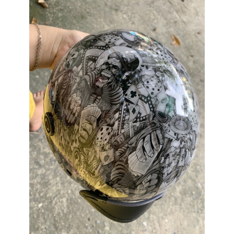 Nón bảo hiểm carbon 1/2 nhúng cacbon có  nút thông gió chất lượng tuyệt  đối  chất lượng