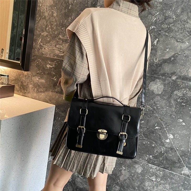 Túi Đeo Vai Màu Đen Sức Chứa Lớn Thời Trang 2022 Gylb1369 Cho Nữ