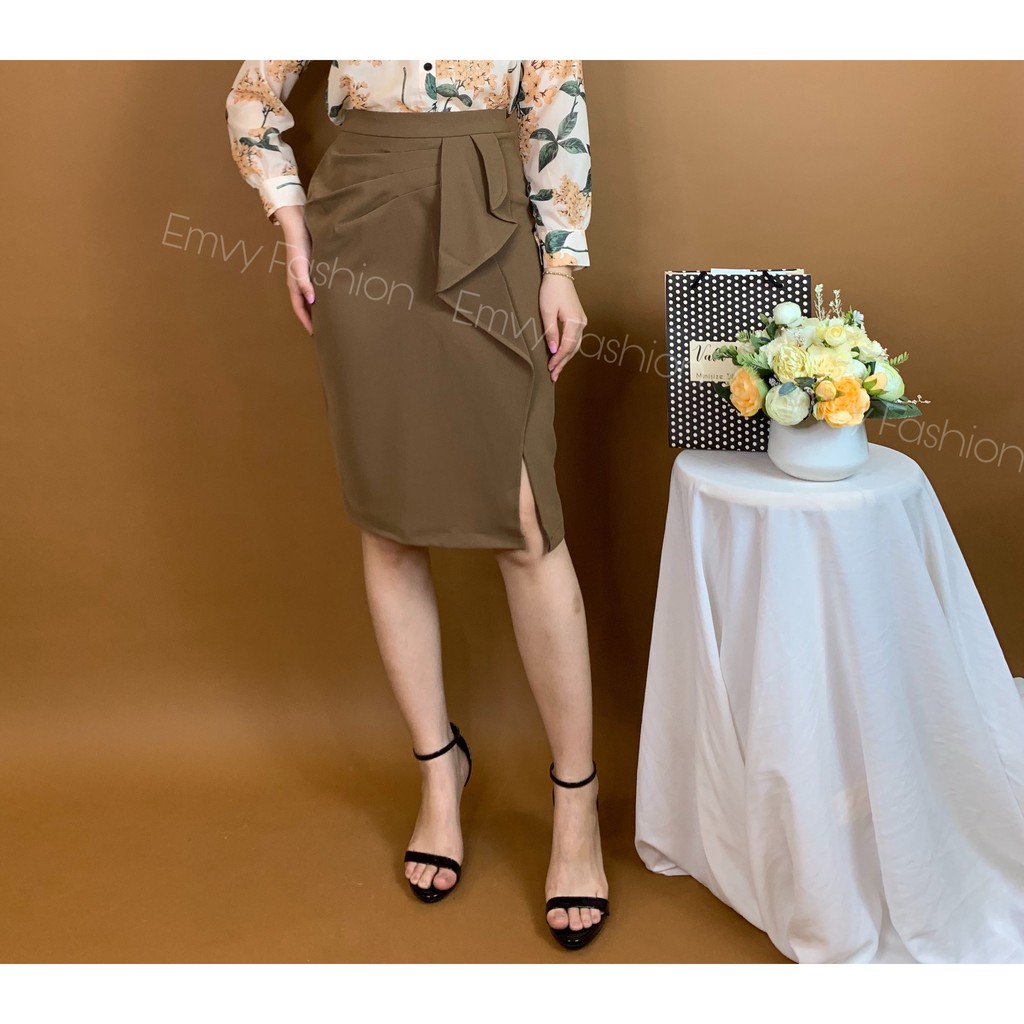 Chân Váy Thiết Kế Tuyết Mưa Xẻ Đùi EMVY - CV5 | BigBuy360 - bigbuy360.vn