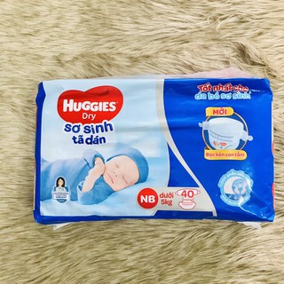 Tã dán lọt lòng Huggies NB40/NB74 ( Dành cho trẻ dưới 5kg )