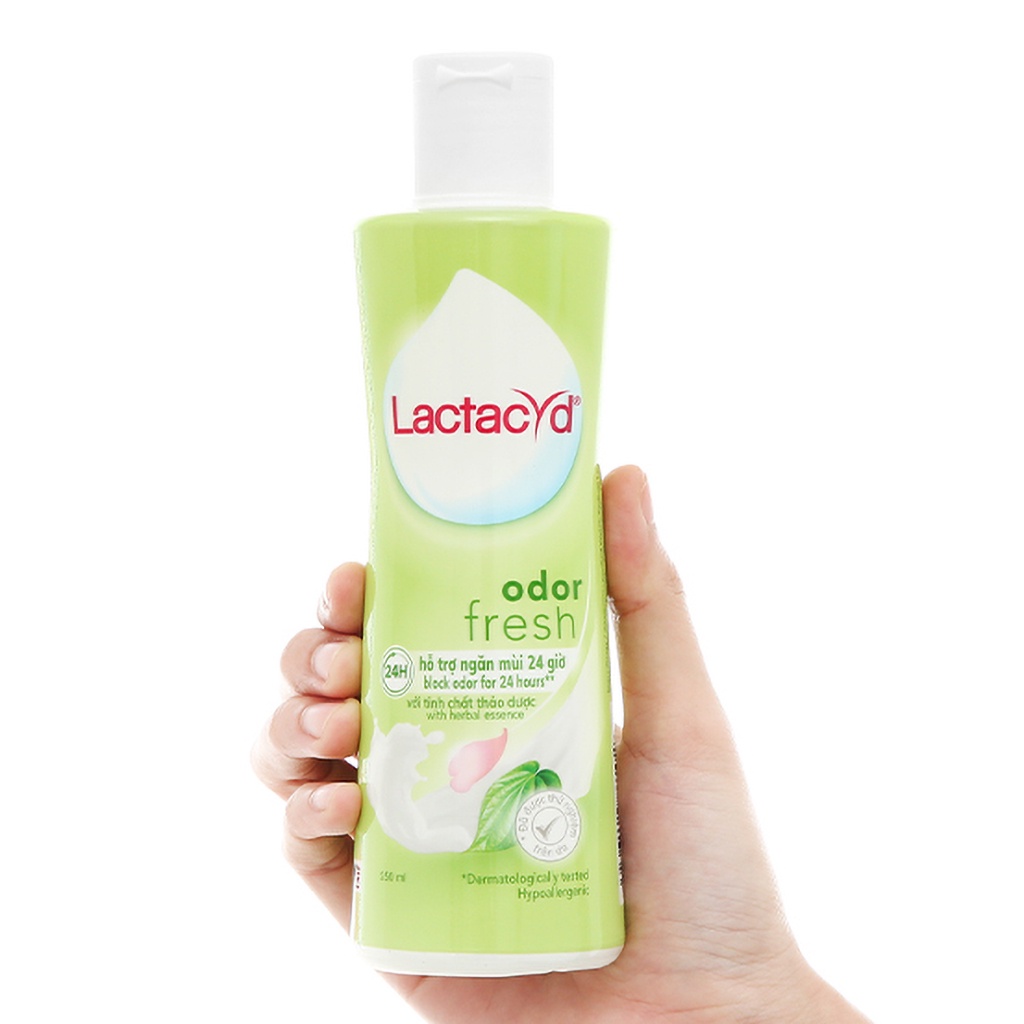 Dung dịch vệ sinh phụ nữ từ lá trầu không và nước hoa hồng Lactacyd Odor Fresh ddvs nước rửa phụ khoa
