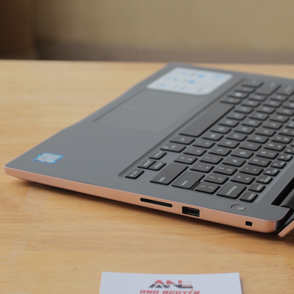 DELL Inspiron N7460 14.1" Core I5 3.10GHz 8G 256G SSD nvme