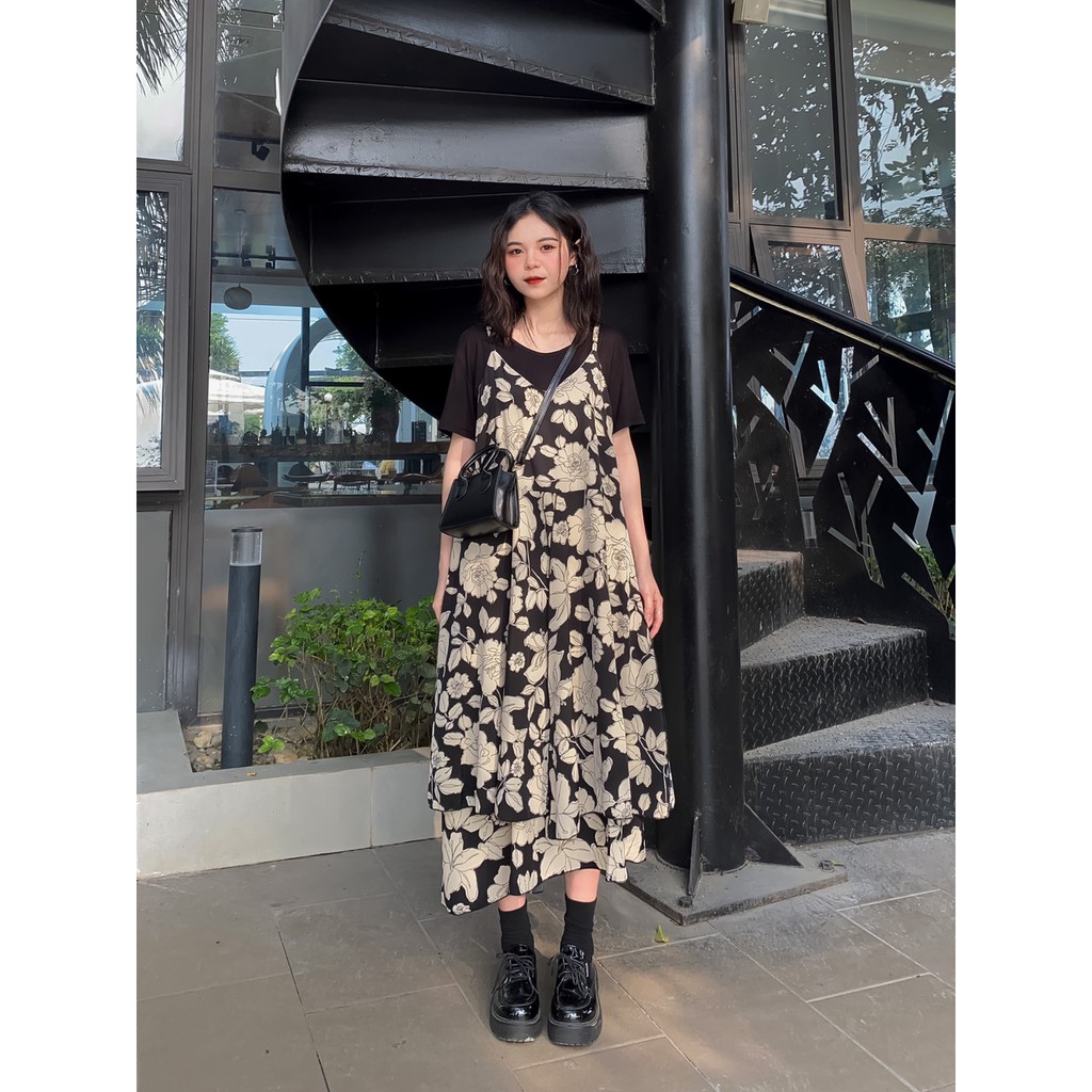 VÁY HAI DÂY ROSE ĐEN HOA BE | BigBuy360 - bigbuy360.vn