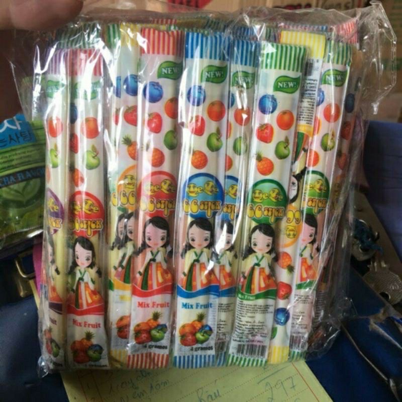 túi 65 chiếc kẹo tăm lạnh thái lan