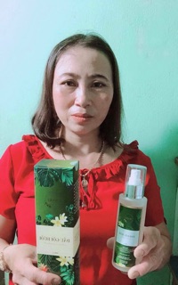 TINH DẦU BƯỞI MỌC TÓC