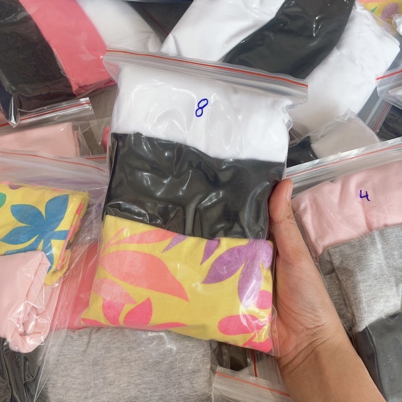 Set 3 quần legging đùi Carter KHÔNG CHỌN MÀU