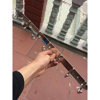 Móc treo cho phòng thử đồ