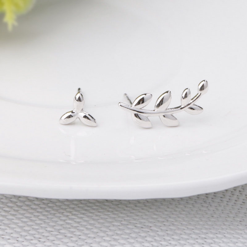 Bông Tai Mạ Bạc 925 Hình Nhánh Olive Lá Ô Liu Không Gây Dị Ứng