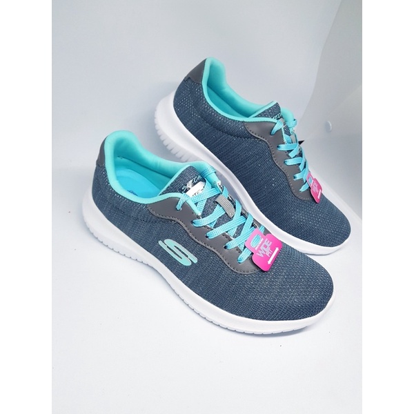 Giày thể thao nữ buộc dây Skechers