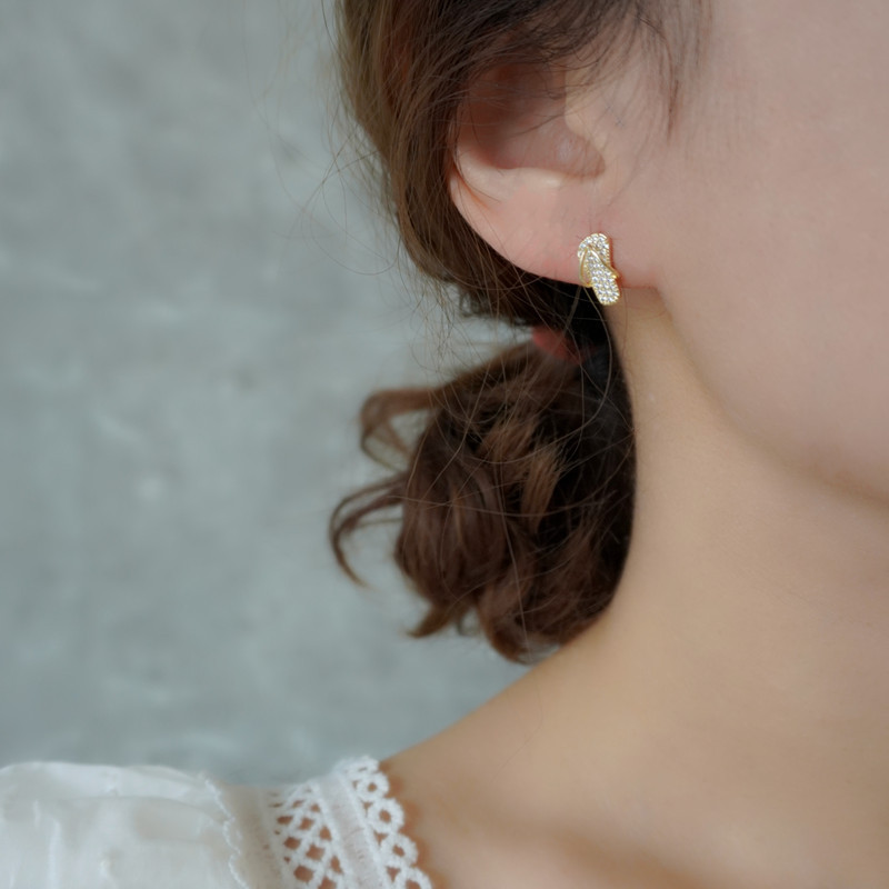 Đôi Khuyên Tai Hình Dép Xỏ Ngón S925 Xinh Xắn