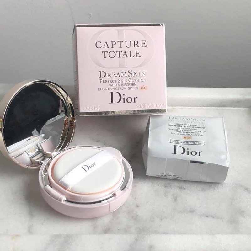 Phấn Nước Cushion Dior Capture Dream Skin kèm lõi phụ | BigBuy360 - bigbuy360.vn
