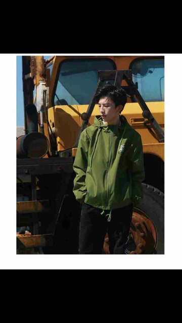 Áo khoác dù nam nữ in chữ kiểu zombies có size lớn-ảnh thật | BigBuy360 - bigbuy360.vn