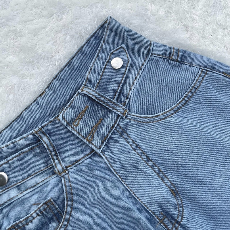 Quần jean ống rộng nữ Lê Huy Fashion cạp cao 2 nút màu xanh nhạt kiểu khuyên lưng MS 3097