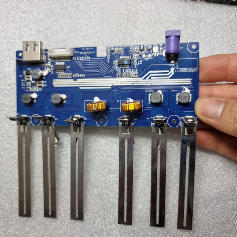 mạch sạc 6 cell pin 18650 (thiếu boad hiển thị pin) dùng nguồn 12v