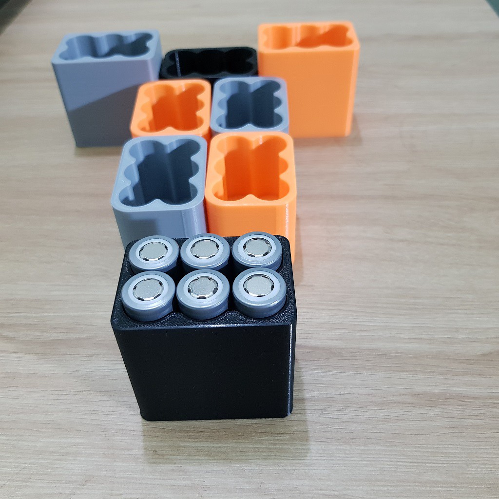 Khuôn đóng cell pin 18650, 3 cell 2 hàng dành cho pin National 12v | Nati cao | Bosch 12v | Cids 14,4v