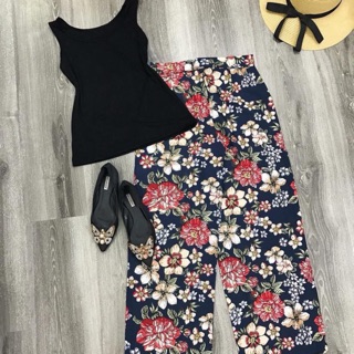 Set áo ba lỗ kèm quần hoa ống suông