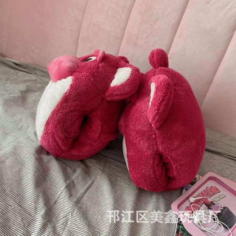 Gối gấu dâu tặng kèm mền