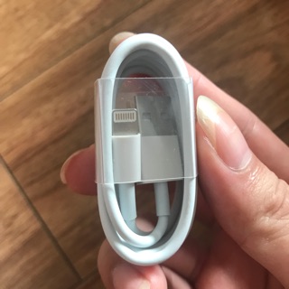 Cáp sạc iphone giá rẻ 15k