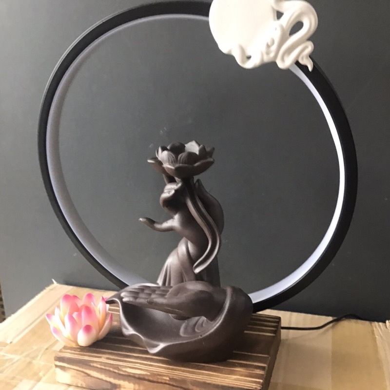 THÁC KHÓI TRẦM HƯƠNG BÀN TAY NÂU CÓ ĐÈN LED TẶNG KÈM HỘP TRẦM 20 NỤ 04