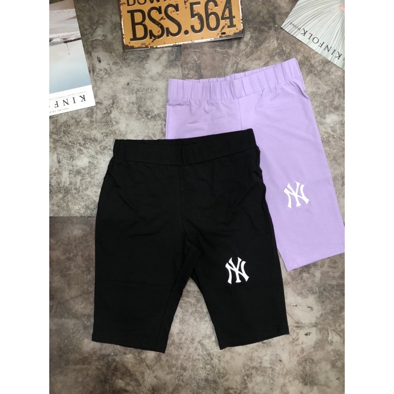 Quần Ngố Thun Mát Màu Đen/Tím Logo Thêu