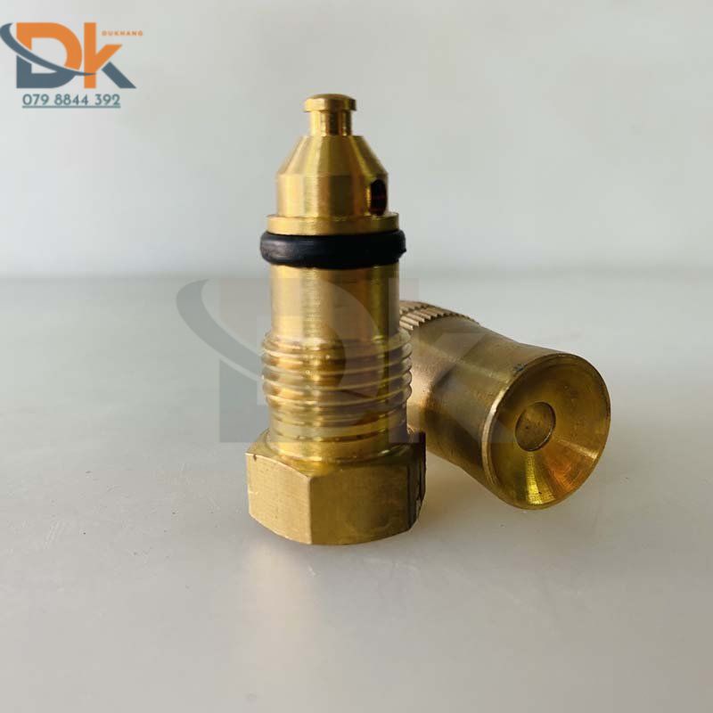 Béc rửa xe chỉnh ren trong 13mm