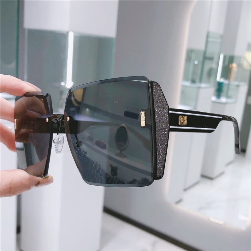 (HENGHA) Kính Râm Vuông Không Viền Chống Tia UV Thời Trang Mới